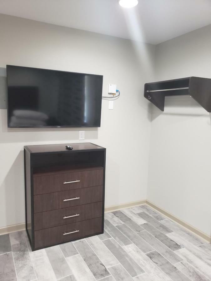 Budget Inn & Suites Батън Руж Екстериор снимка