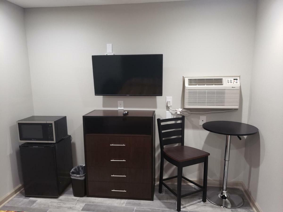 Budget Inn & Suites Батън Руж Екстериор снимка