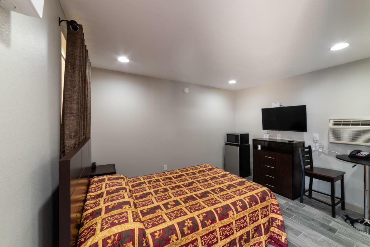 Budget Inn & Suites Батън Руж Екстериор снимка