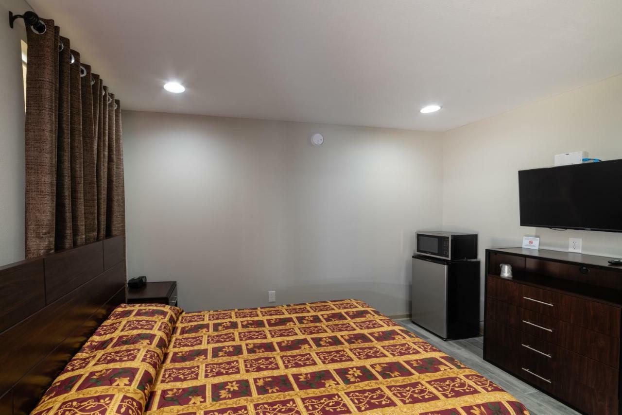 Budget Inn & Suites Батън Руж Екстериор снимка